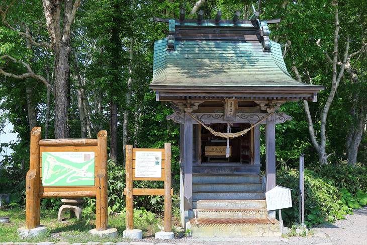 藻岩山神社 夏