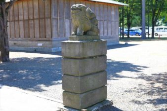 石山神社 狛犬様