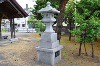 札幌村神社 石灯籠