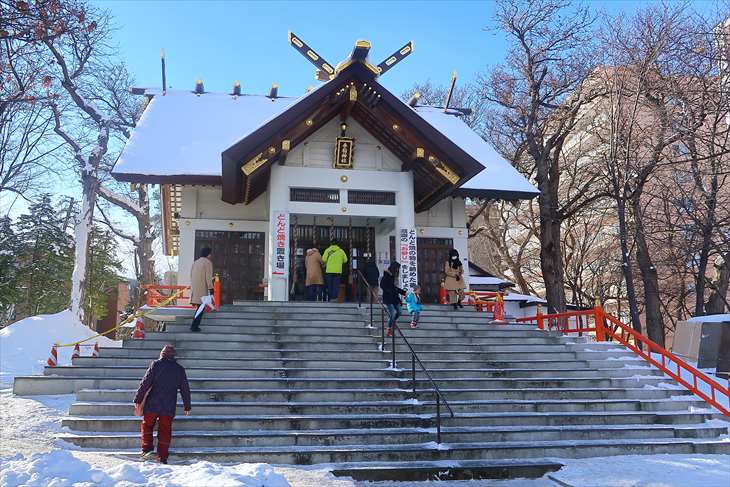 手稲神社 冬の拝殿