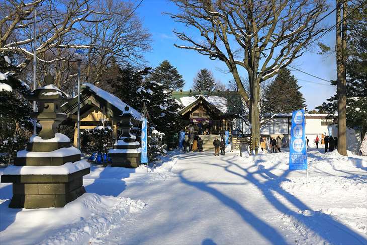 冬の厚別神社