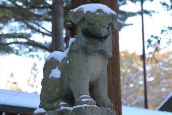 北海道神宮の狛犬