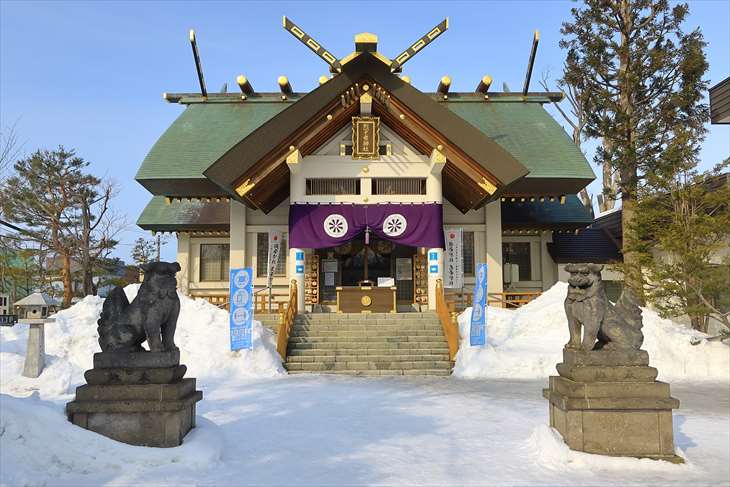 冬の烈々布神社
